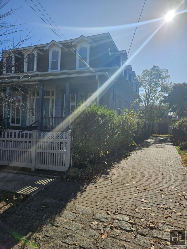 84 Schofield St in Bronx, NY - Building Photo - Building Photo