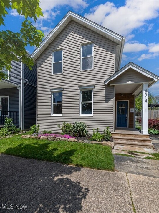 4314 Bailey Ave in Cleveland, OH - Building Photo