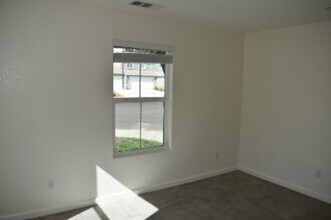 344 Moab Rim Ct in Merced, CA - Building Photo - Building Photo