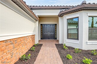 15492 Rio Ponace Ct in Naples, FL - Building Photo - Building Photo