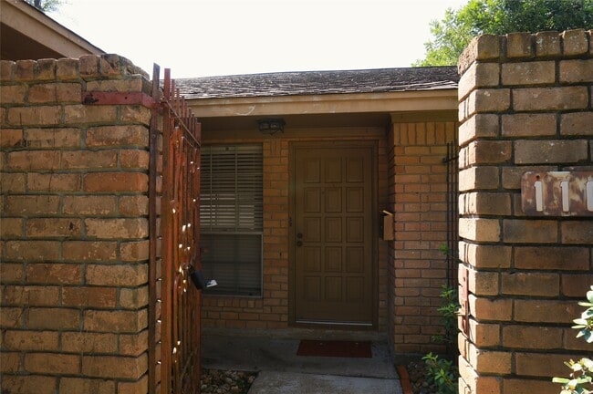 property at 110 Pine St