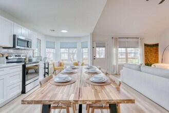 905 SW Natchez Ct in Bentonville, AR - Building Photo - Building Photo