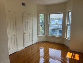198 Clifton St in Malden, MA - Building Photo - Building Photo