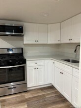 28 W Neck Rd in Huntington, NY - Building Photo - Building Photo