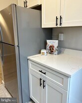 5012 Columbia Pike in Arlington, VA - Building Photo