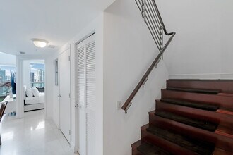 41 SE 5th St in Miami, FL - Building Photo - Building Photo