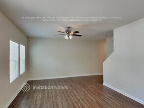 1080 Cades Cv Wy in DeLand, FL - Foto de edificio - Building Photo