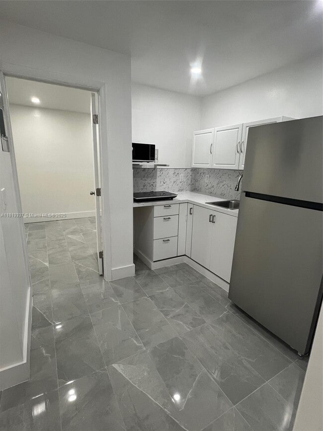 545 NW 20th St in Homestead, FL - Building Photo - Building Photo