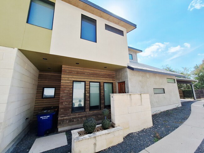 property at 607 Peacock Ln