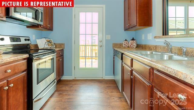 6030 Guildford Hill Ln in Charlotte, NC - Building Photo - Building Photo