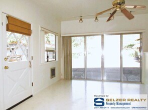 11900 Hewlett and Sturtevant Rd in Hopland, CA - Building Photo - Building Photo