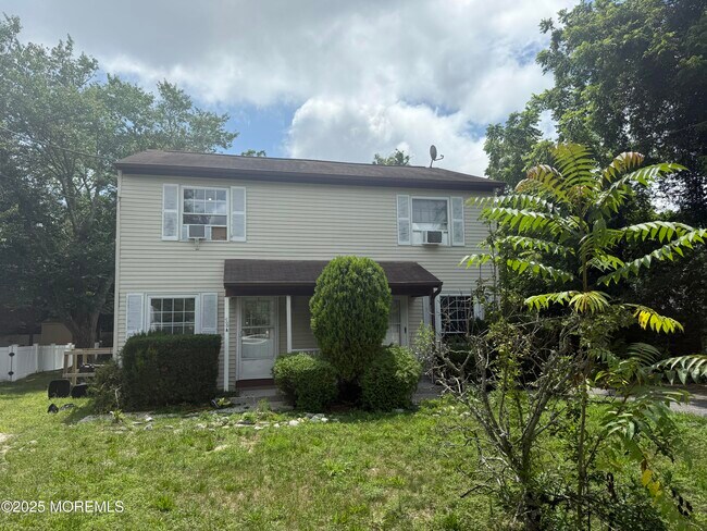 56 Memorial Dr in Barnegat Township, NJ - Building Photo - Building Photo