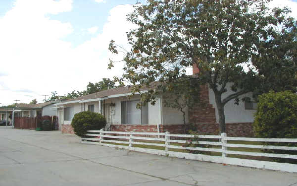 104 E Tregallas Rd in Antioch, CA - Building Photo - Building Photo