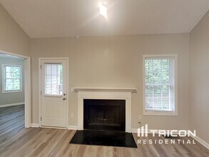 162 Pioneer Trail in Dallas, GA - Building Photo - Building Photo