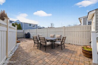 211 Lareine Ave in Bradley Beach, NJ - Building Photo - Building Photo