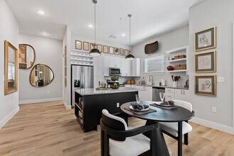 Lakesound in Hickory Creek, TX - Building Photo - Building Photo