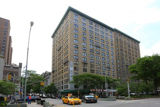 220 W 93rd St in New York, NY - Foto de edificio - Building Photo