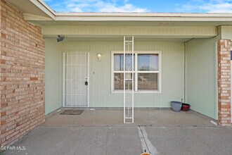 5712 Longview Dr in El Paso, TX - Building Photo - Building Photo
