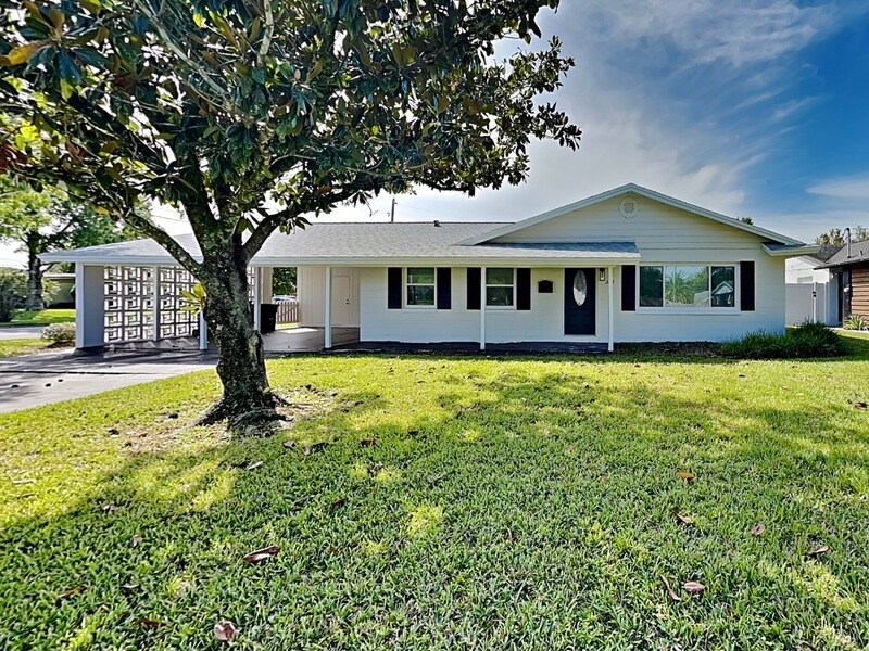 2852 Scarlet Rd in Winter Park, FL - Building Photo