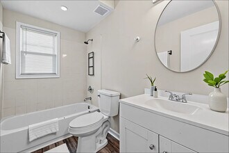 2600 Dalecrest Dr in Charlotte, NC - Building Photo - Building Photo