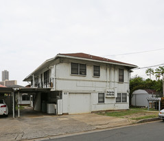 910 Hauoli St Apartments