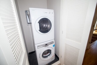 3801 New Hampshire Ave NW in Washington, DC - Building Photo - Building Photo