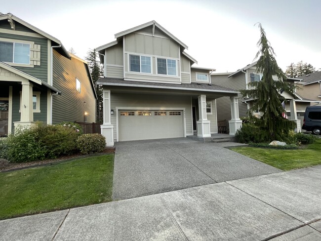 property at 8828 Jayden Ln NE
