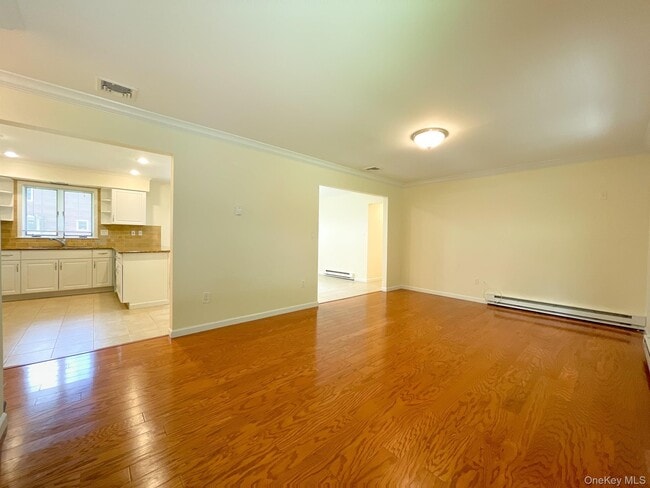 10 Fairview Dr in Yorktown Heights, NY - Building Photo - Building Photo