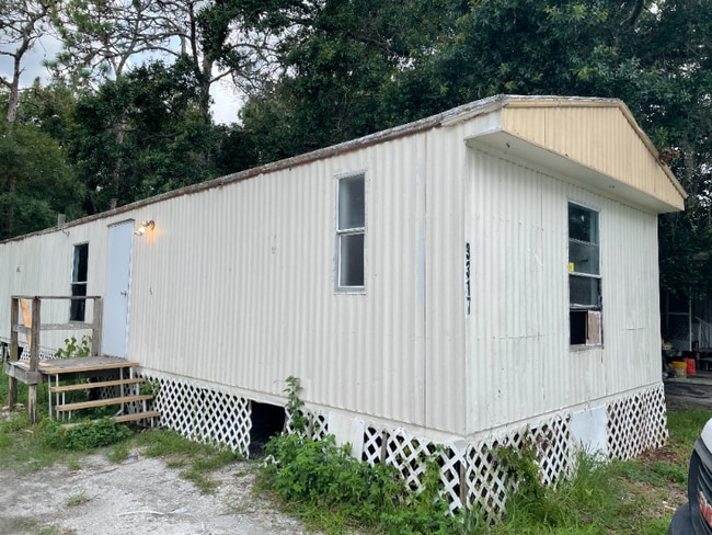 property at 3317 Pine Needle Dr
