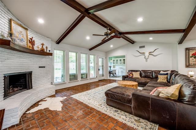 6318 Danbury Ln in Dallas, TX - Building Photo - Building Photo