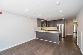 1430 Clymer St, Unit 1 in Philadelphia, PA - Building Photo - Building Photo