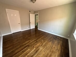 1806 Dale Rd in Cincinnati, OH - Building Photo - Building Photo