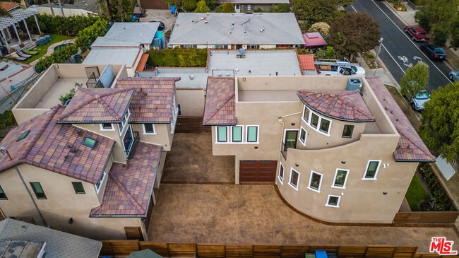 property at 3035 Wesley St