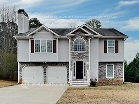22 Sundance Dr in Douglasville, GA - Building Photo