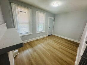 1240 N Conestoga St in Philadelphia, PA - Building Photo - Building Photo