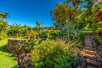 815 Kupulau Dr in Kihei, HI - Building Photo - Building Photo