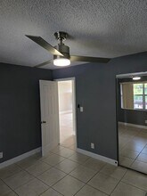 7830 Northwest 33rd Street in Hollywood, FL - Building Photo - Building Photo