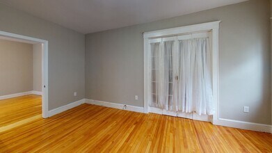 20-22-22 Upcrest Rd in Boston, MA - Building Photo - Building Photo