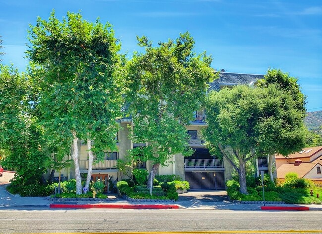 1830 N Verdugo Rd, Unit 109