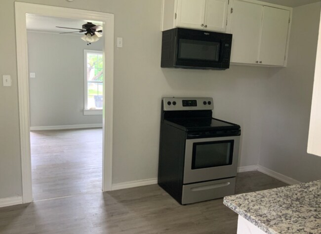 3150 S 12th St photo'