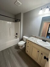 1103 Springhill Rd-Unit -Unit B in Barling, AR - Building Photo - Building Photo