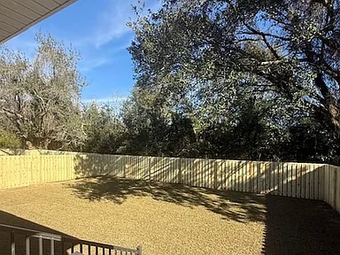 676 Overland Dr in Fairhope, AL - Foto de edificio - Building Photo