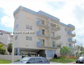 property at 7125 Bonita Dr