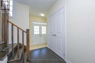 18 Cohoe St in Brampton, ON - Building Photo - Building Photo