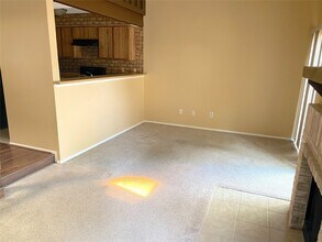 3166 Windchase Blvd in Houston, TX - Building Photo - Building Photo