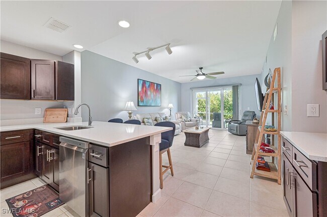 15969 Mandolin Bay Dr in Ft. Myers, FL - Building Photo - Building Photo
