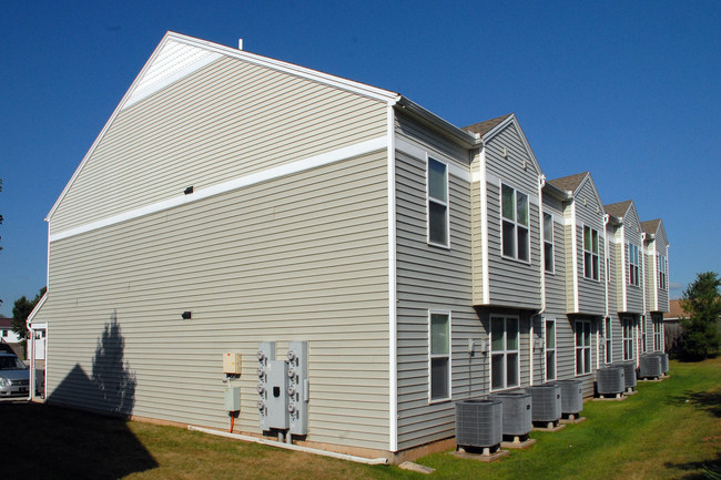 Cedarfield Apartments in Gettysburg, PA - Foto de edificio - Building Photo