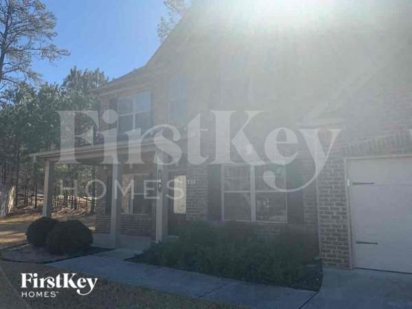 500 Sea Dunes Ct in Loganville, GA - Foto de edificio