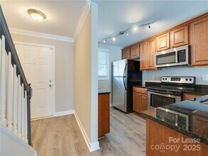 1344 Green Oaks Ln in Charlotte, NC - Building Photo - Building Photo
