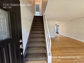 3191 Dandurand Ave in Windsor, ON - Building Photo - Building Photo